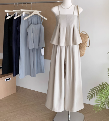 Casual Tennis Style Mini Dress - Elastic Waist Versatile for Gym & Weekend Gatherings